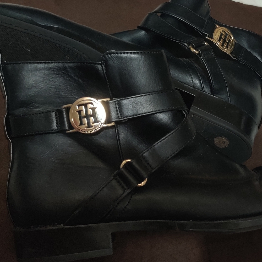 Boots shoes